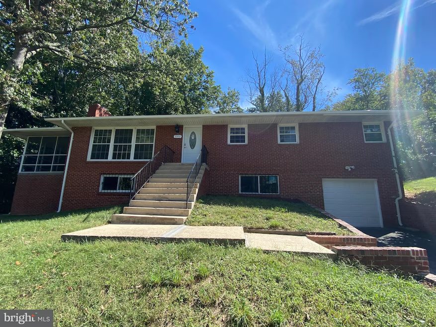 6002 Middleton Ln, photo 1 of 1